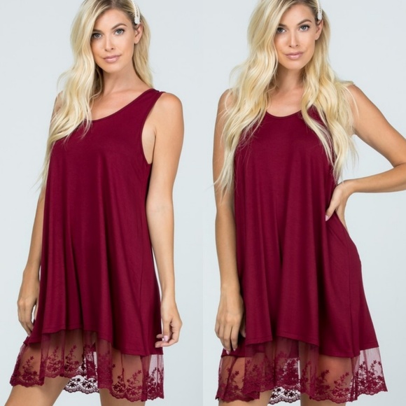 Dresses & Skirts - Gorgeous burgundy tank dress with lace hem